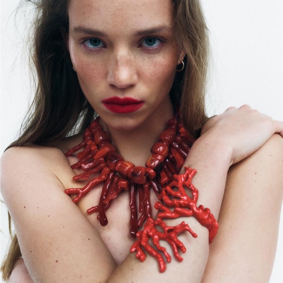Zara FAUX CORAL BRACELET - Picture 4 of 5